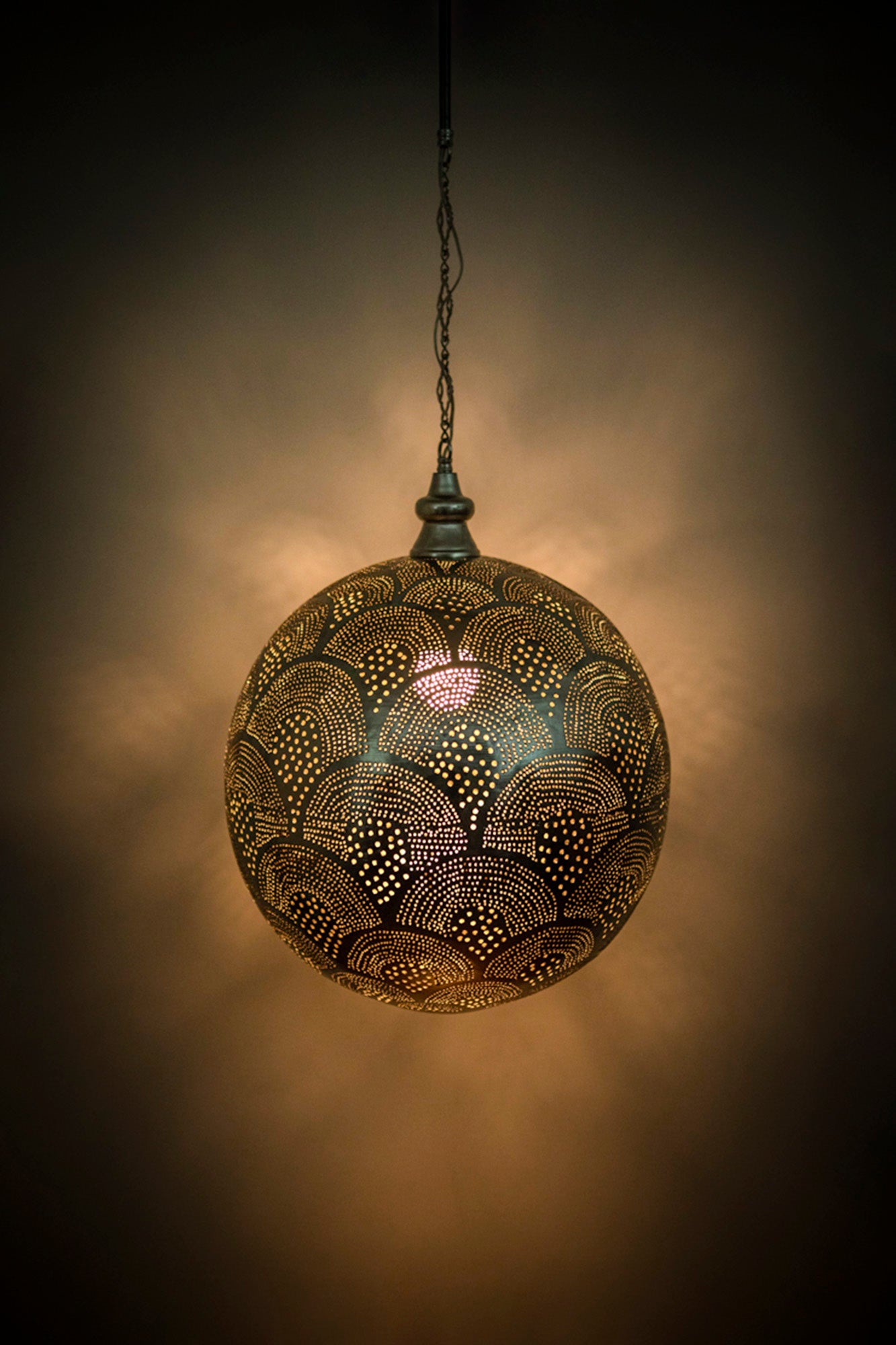 Lámpara turca colgante metal perforado a mano Musa M