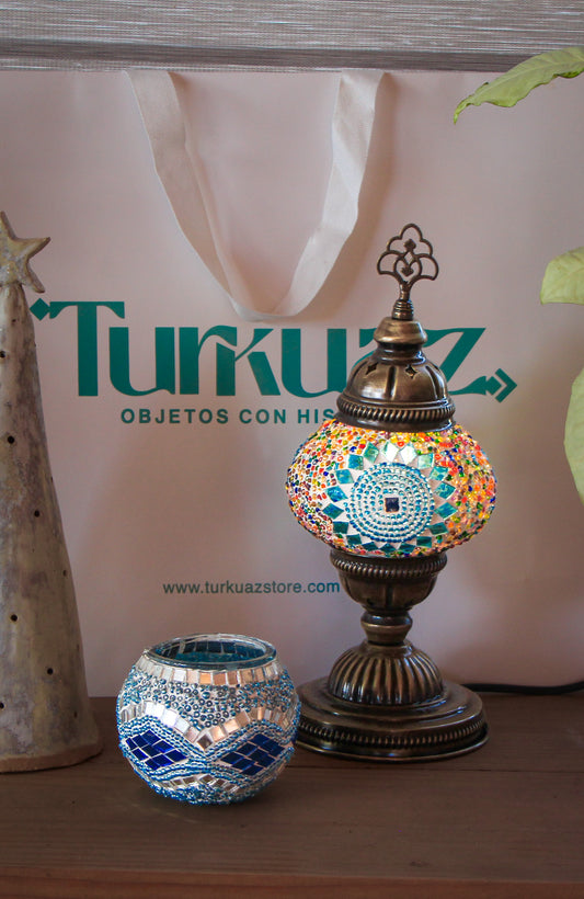 Pack Myra: Lámpara de mesa S + Portavela + Ampolleta + Velita y regalito