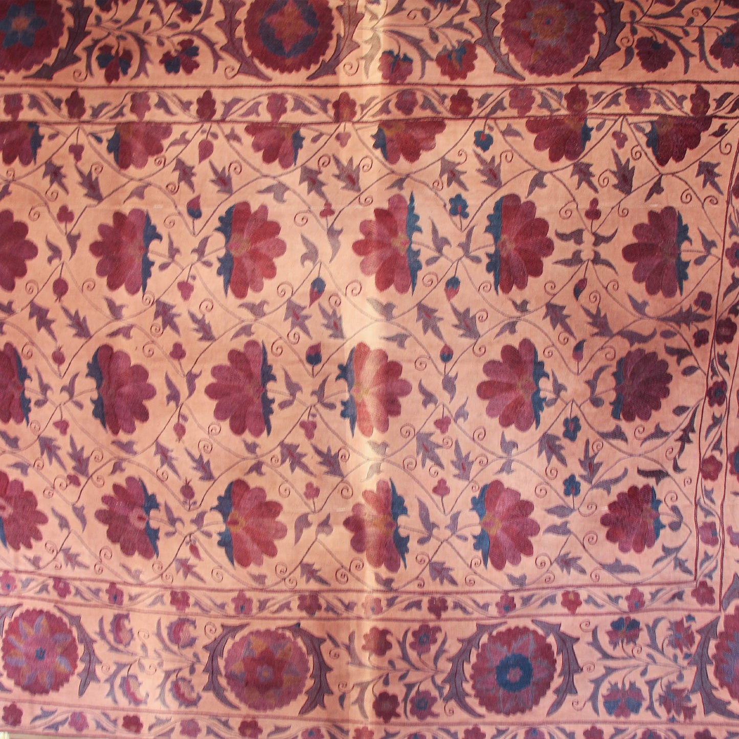 Suzani Vintage M Bordado de Uzbekistán 206 x 145 cm