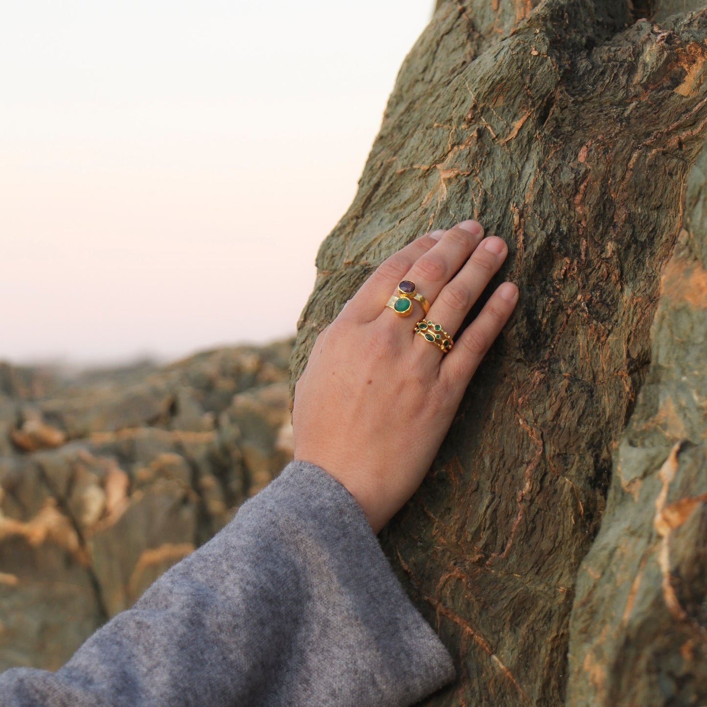Anillo ajustable Capadocia Verde - Baño de oro 22 k