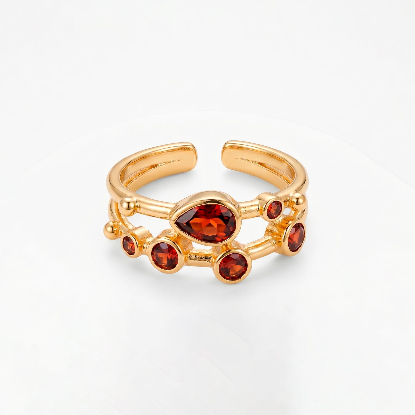 Anillo ajustable Capadocia N°2 granate - Baño de oro 22 k