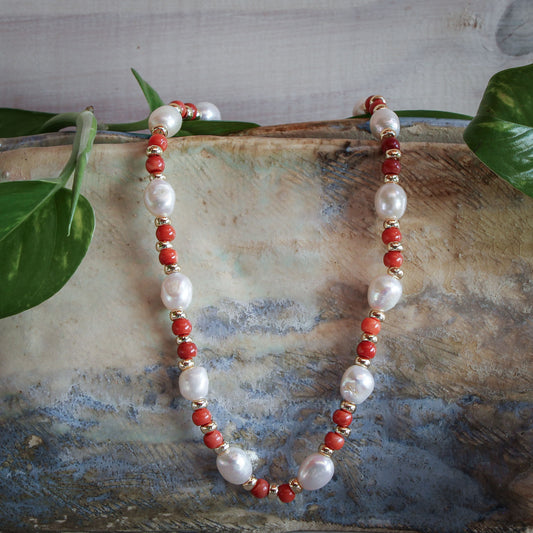 Collar Miray Coral y Perlas