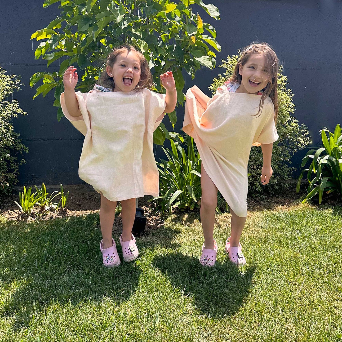 Poncho toalla algodón turco niño Mármara rosado claro M