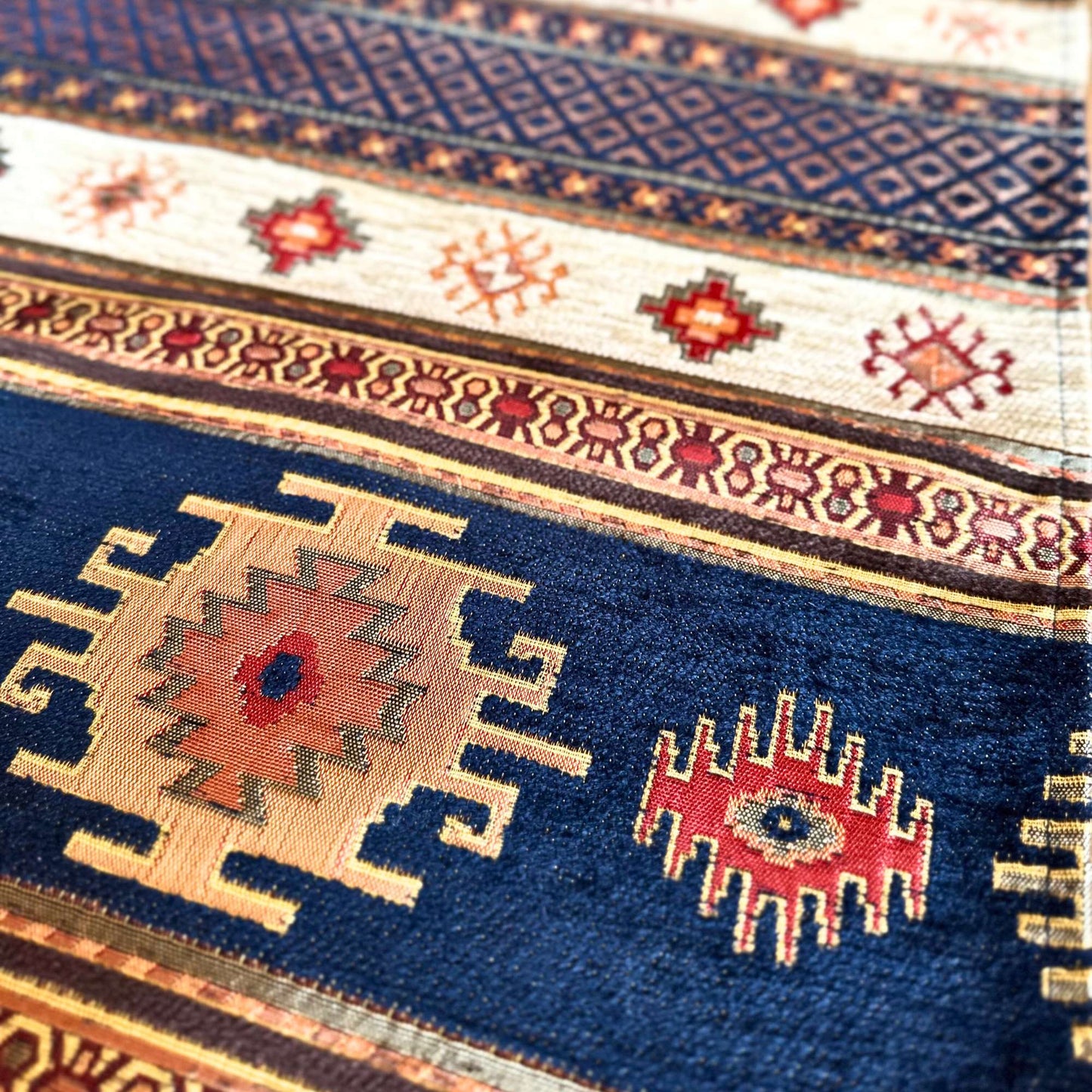 Camino de mesa 1,40 m kilim azul y blanco