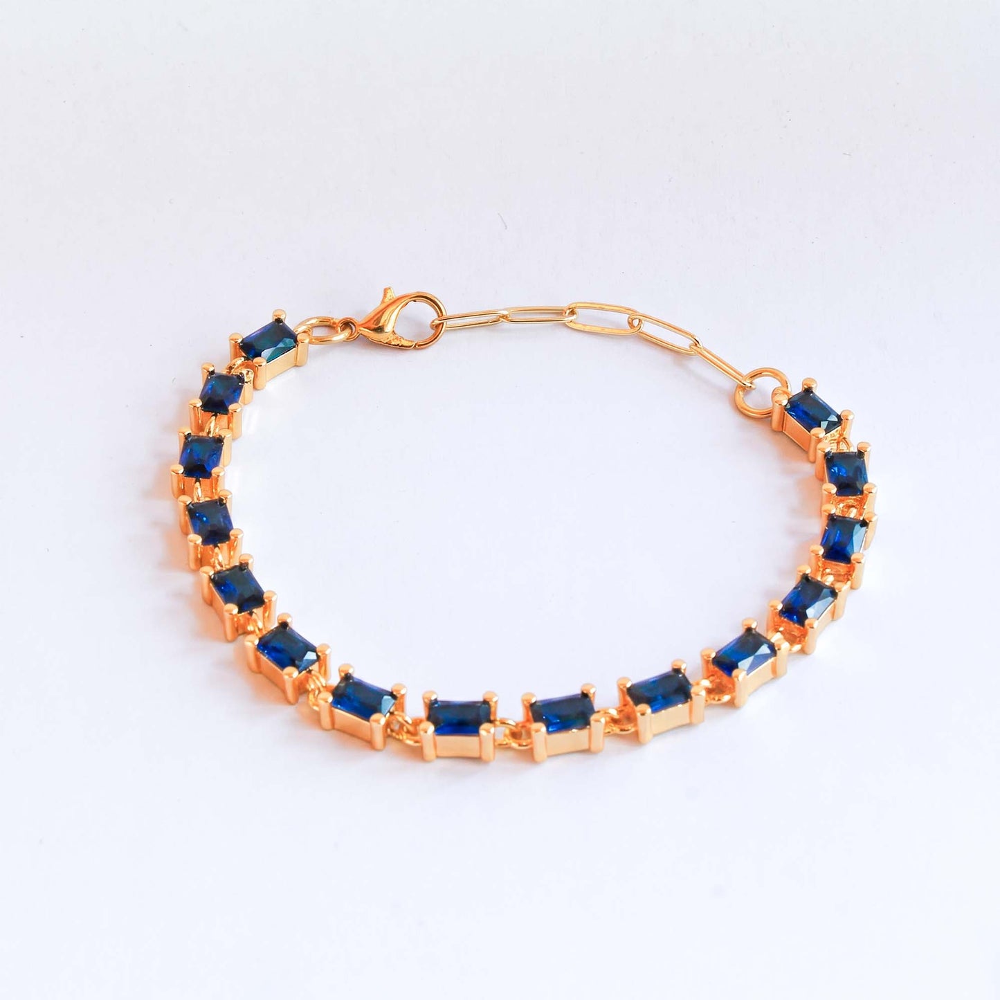 Pulsera Saray azul - Baño de oro 22k