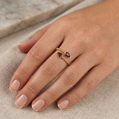 Anillo ajustable Zeyna Rojo - Baño de oro 22 k
