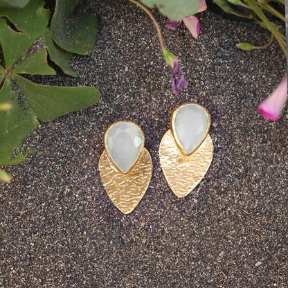 Aros Lale Blancos - Baño de oro 22k