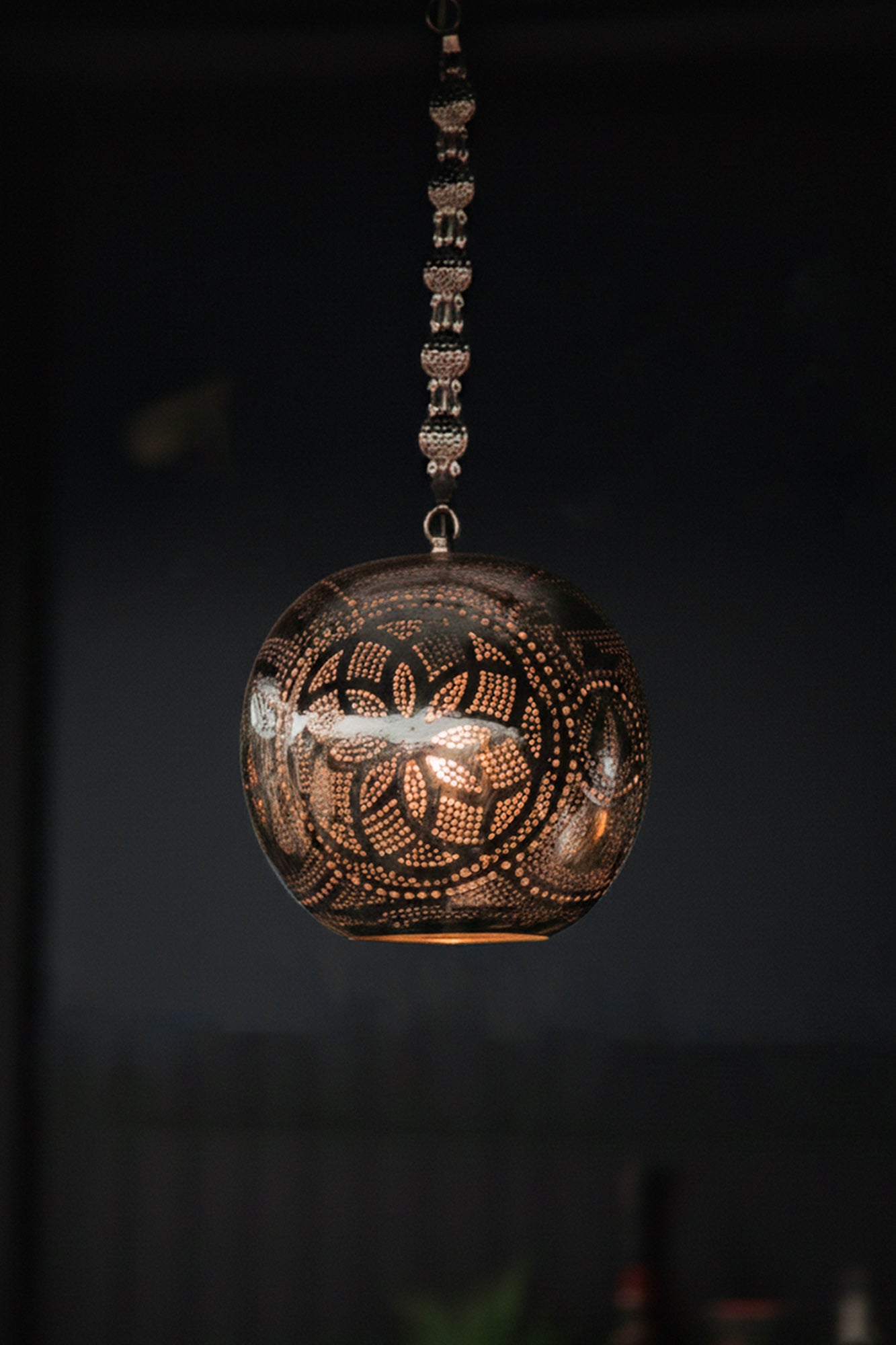 Lámpara turca colgante metal perforado a mano Musa M