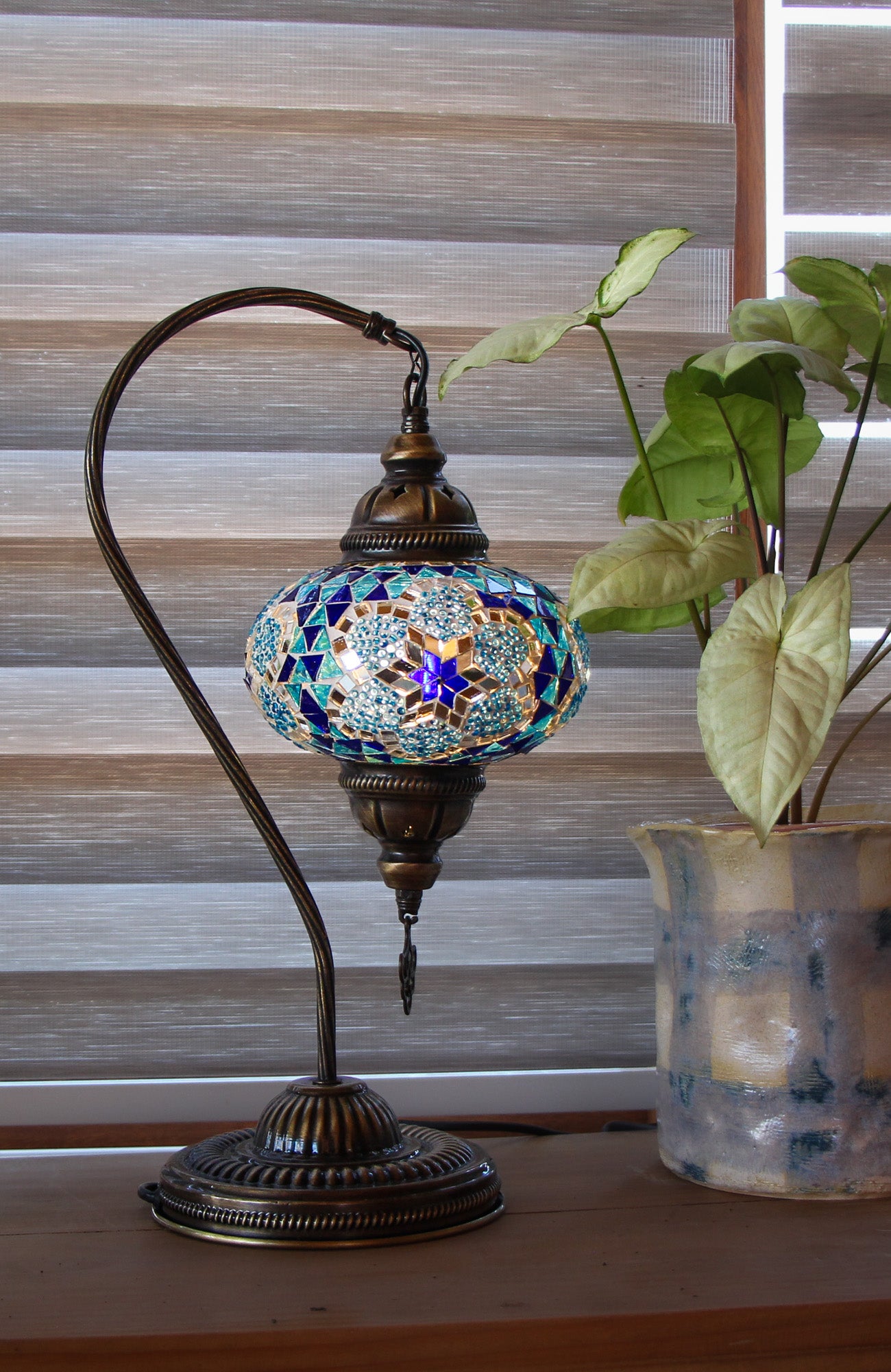 Lámpara turca cisne M prisma azul y turquesa + ampolleta