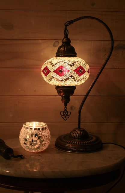 Pack Fatma: Lámpara cisne M + Portavela + Ampolleta y velita de regalo