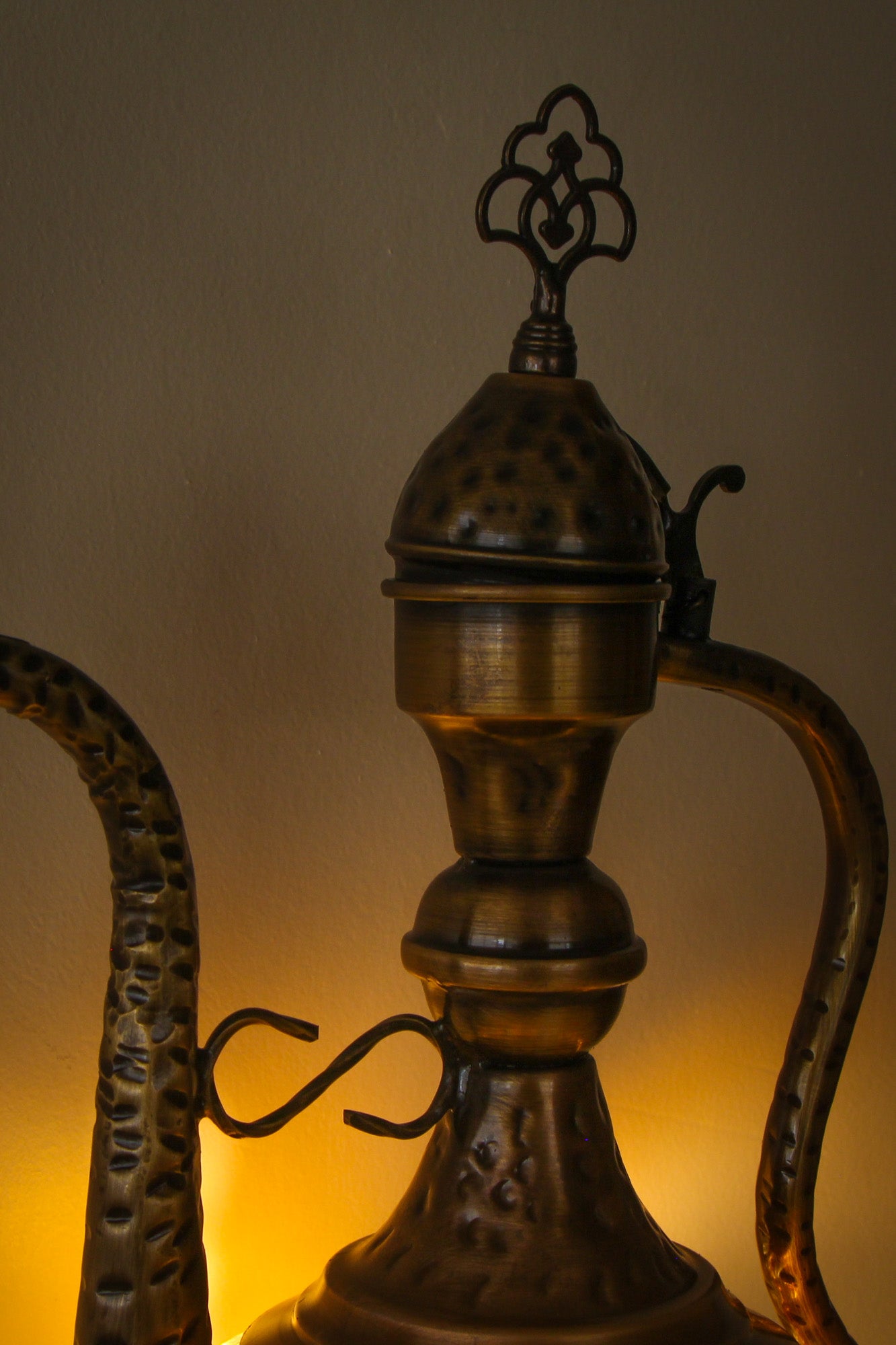 Lámpara turca de mesa Aladín ámbar + ampolleta