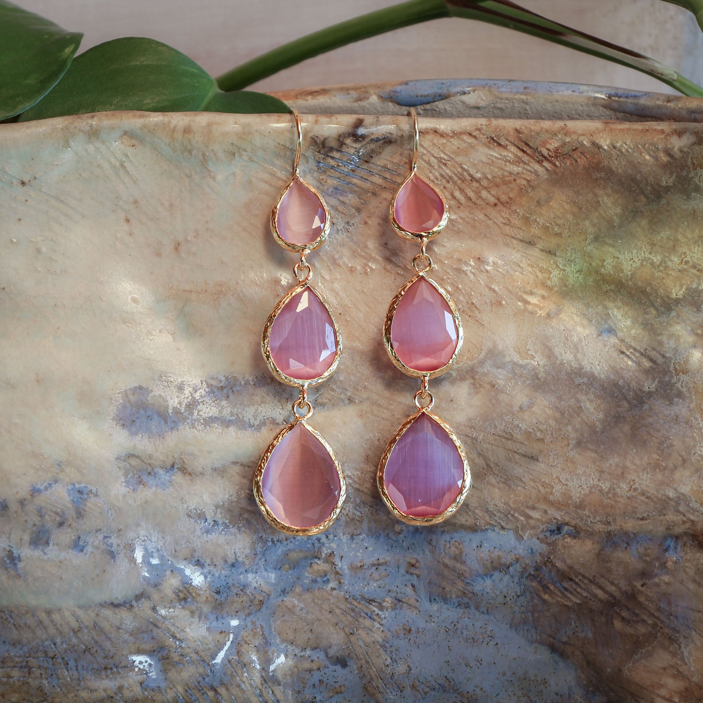 Aros Triple Aura Rosa - Baño de oro 22k