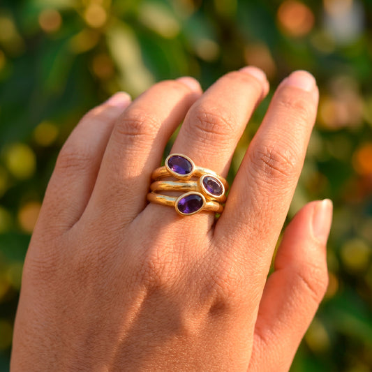 Anillo ajustable Elara Lila - Baño de oro 22 k