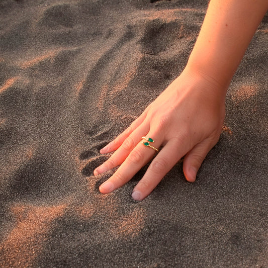 Anillo ajustable Zeyna Verde - Baño de oro 22 k