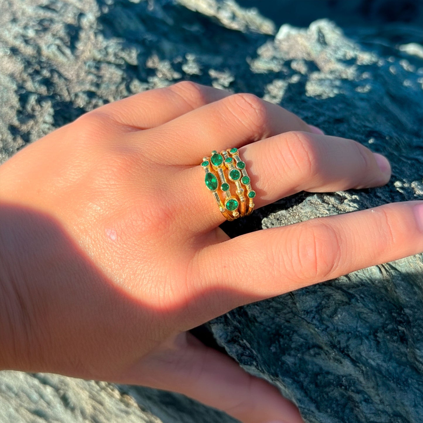 Anillo ajustable Capadocia N°5 verde - Baño de oro 22 k