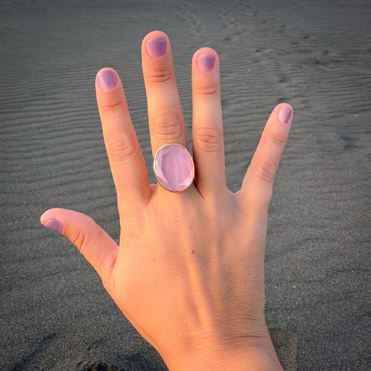 Anillo ajustable Deniz Rosa - Baño de oro 22 k