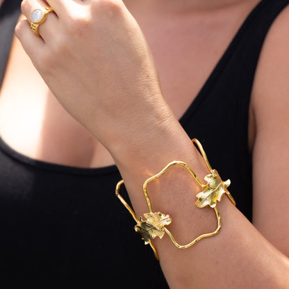 Brazalete ajustable Defne - Baño de oro 22k