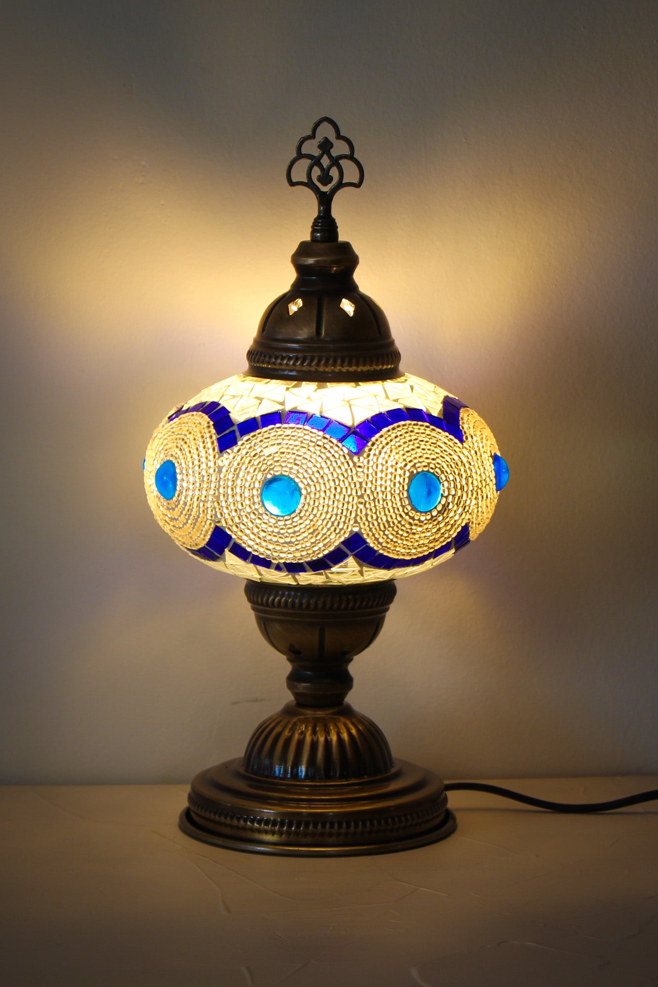 Lámpara turca de mesa M blanca y azul + ampolleta