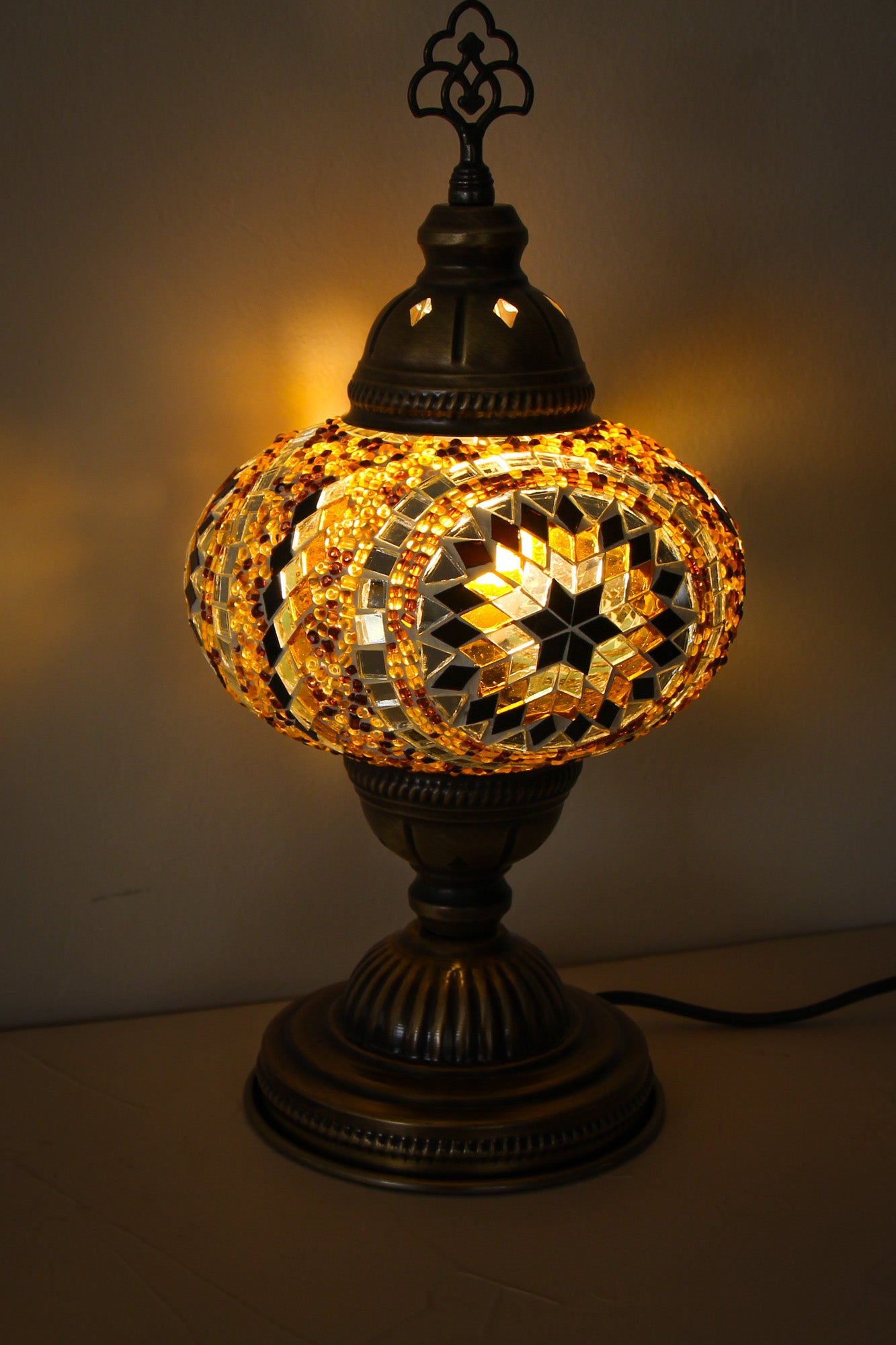 Lámpara turca de mesa M Medalla ámbar + ampolleta