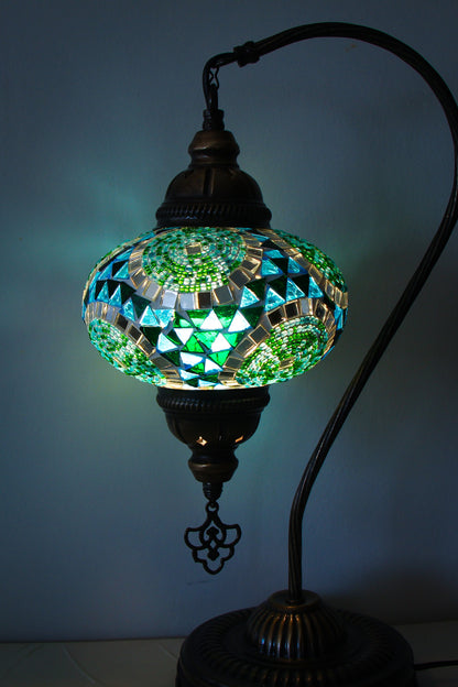 Lámpara turca cisne M remolinos verde y turquesa + ampolleta